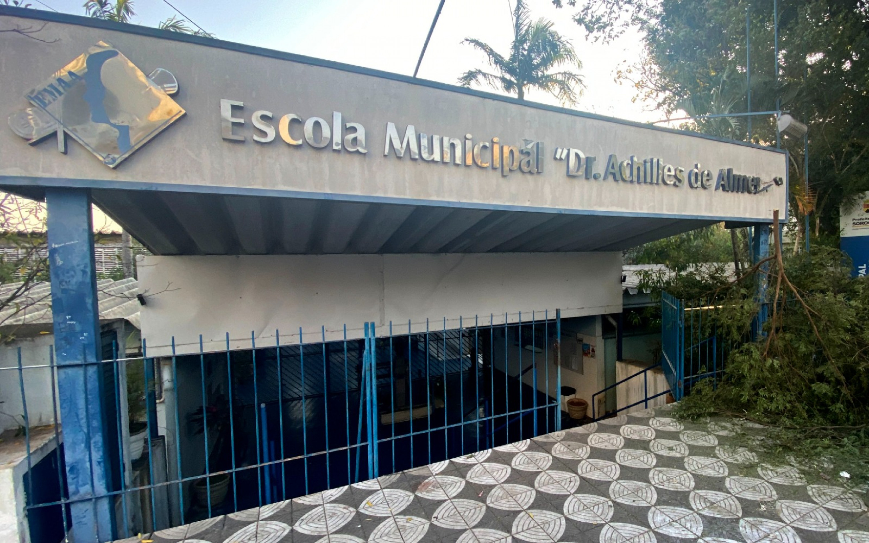 O projeto propõe a criação de 50 cargos de psicólogo e 50 de assistente social, com revisão periódica