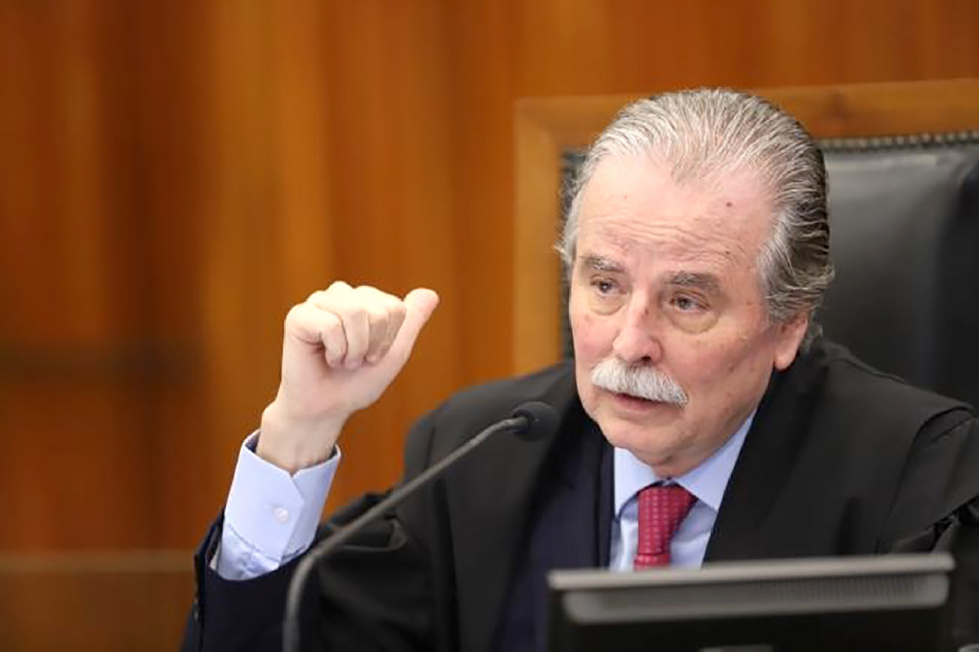 Conselheiro Renato Martins Costa, do TCE; orgão aponta ausência de previsão orçamentária e outros impeditivos
