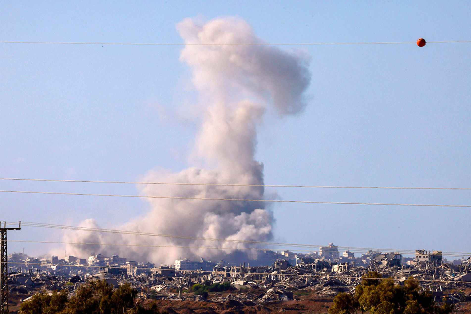 Exército israelense intensificou bombardeios
