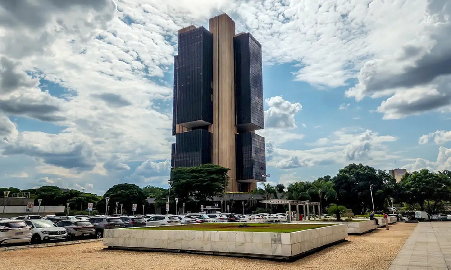 Desde setembro de 2024, BC elevou taxa em 4,5 pontos
