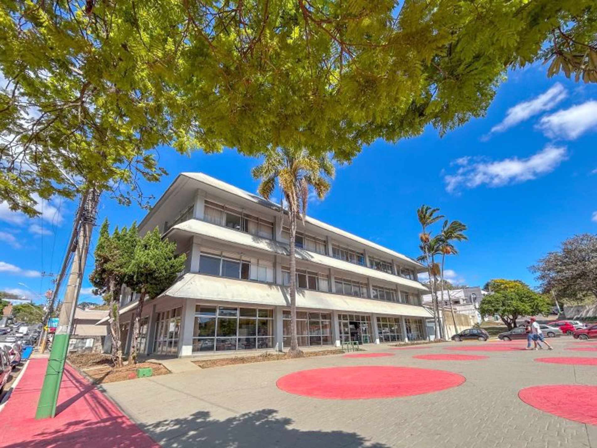 Cargos municipais terão salários de R$ 1.518 a R$ 10.306