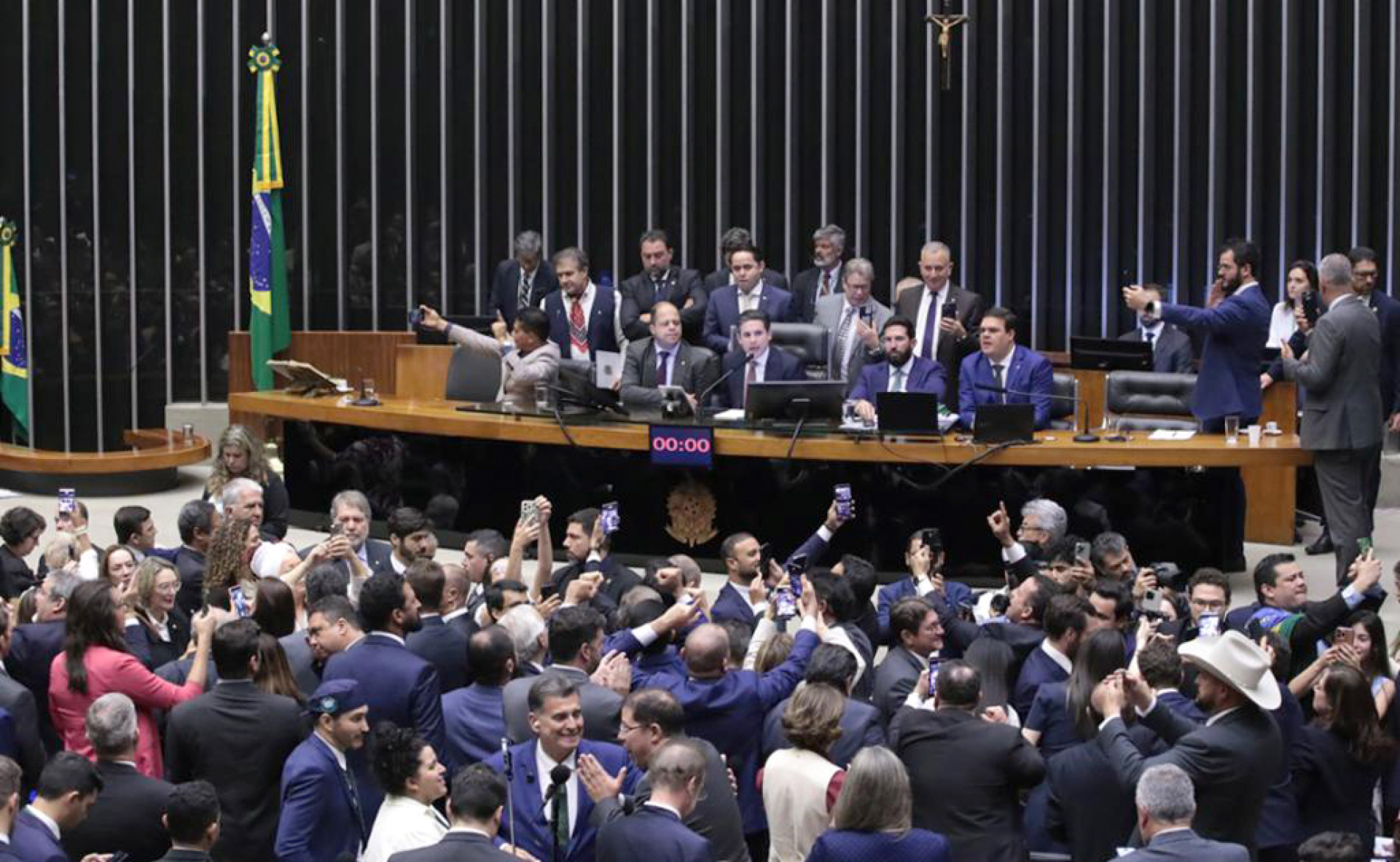 Deputados aprovaram urgência para votação do projeto