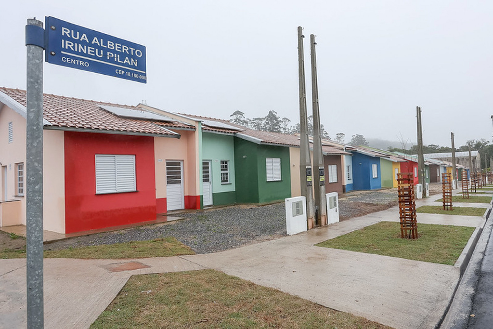 CDHU construiu os imóveis em área doada pela prefeitura