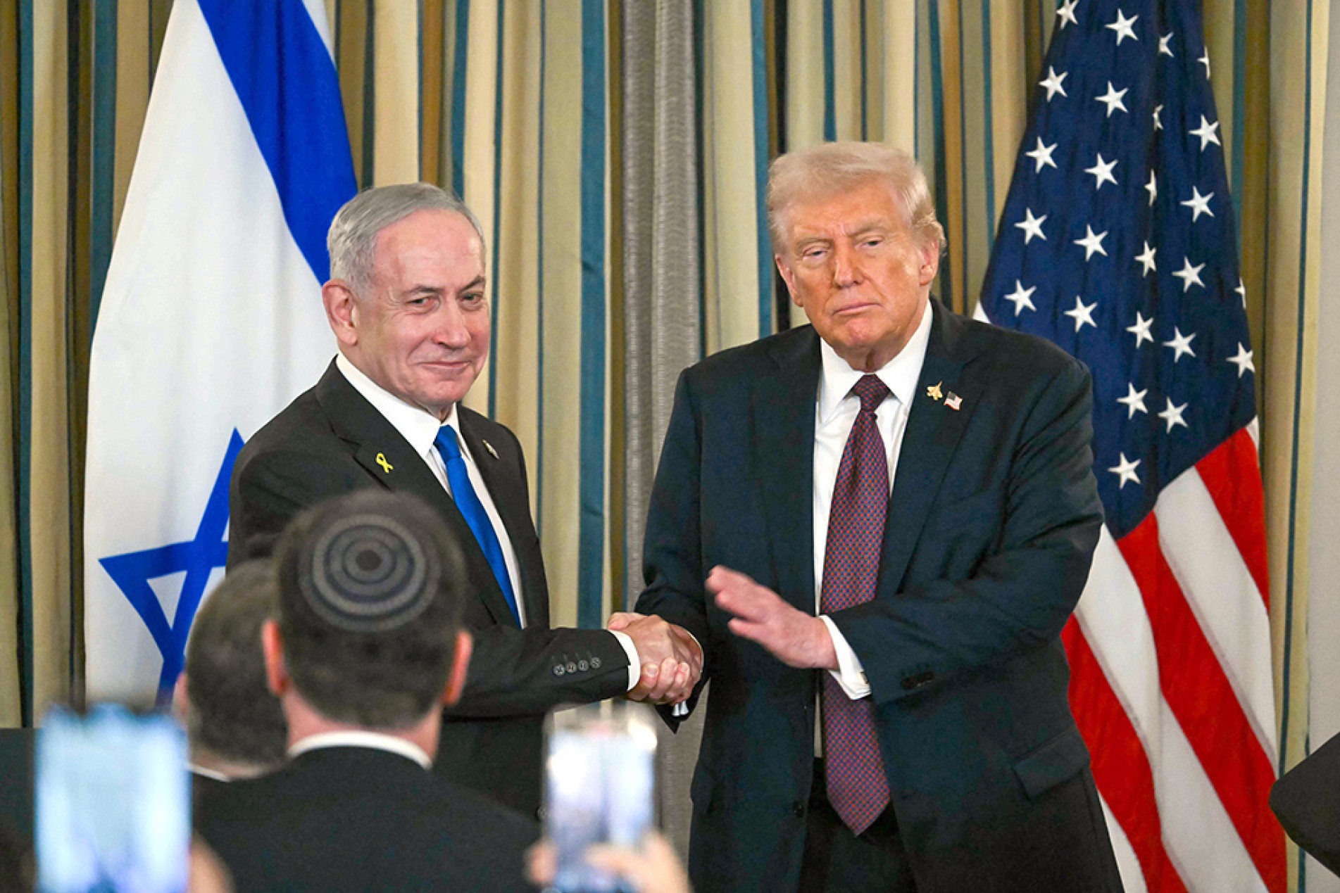 Trump se reuniu com Netanyahu ontem na Casa Branca
