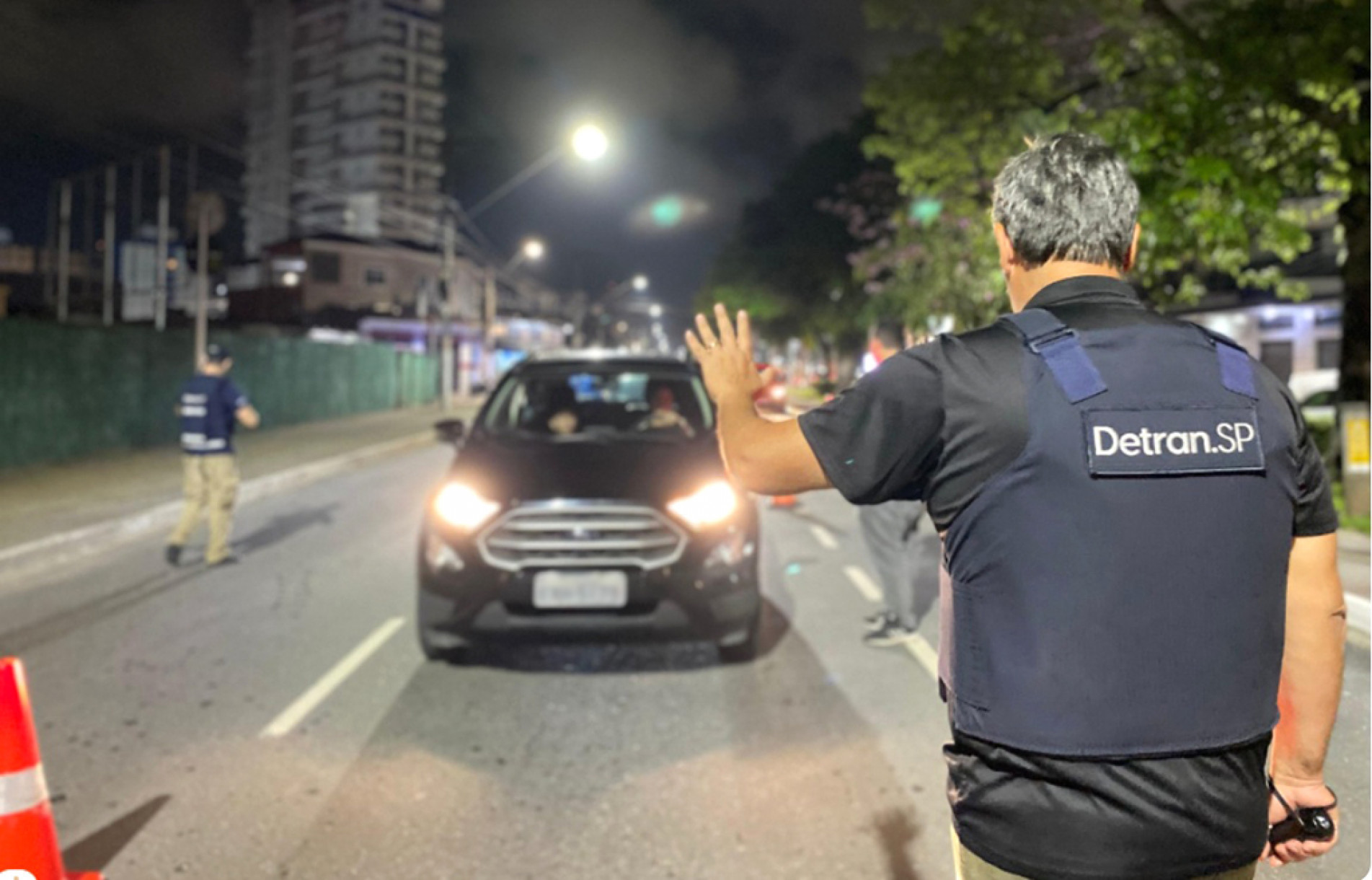 Dirigir alcoolizado ou recusar bafômetro é infração gravíssima
