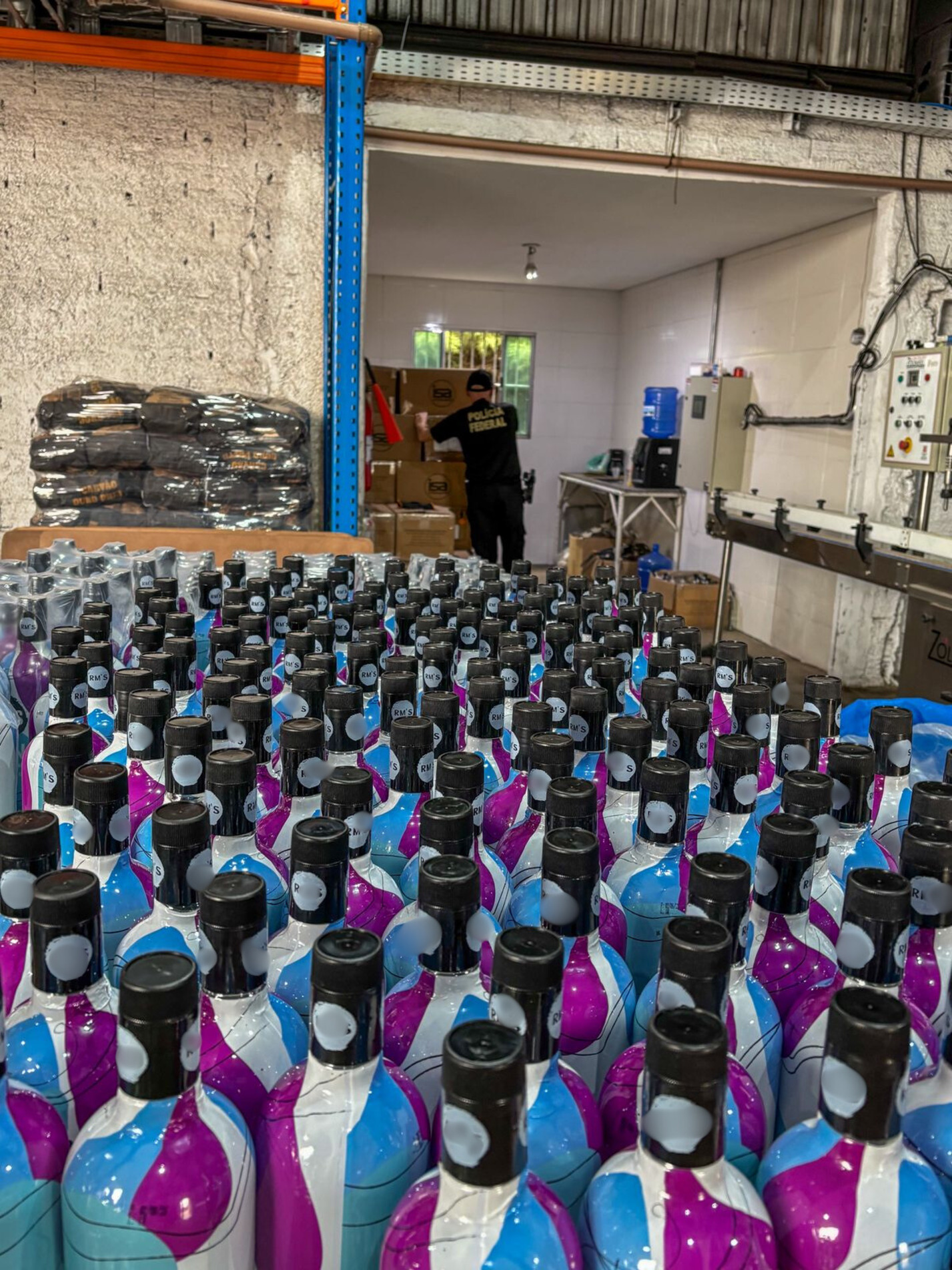 Amostras foram recolhidas e passarão por análise técnica