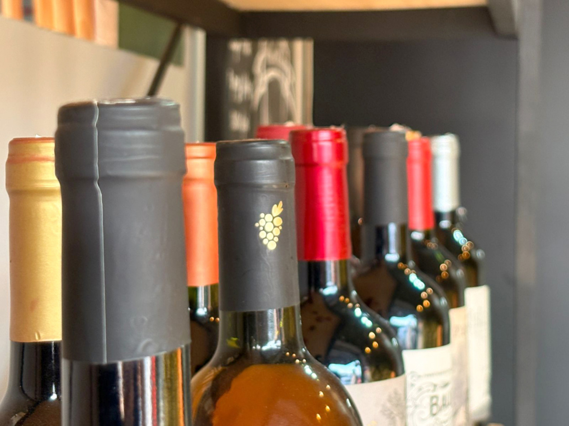 Comerciantes relatam apreensão e clientes exigem garantias de segurança