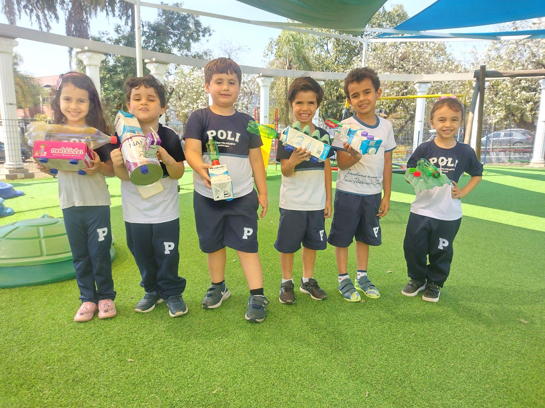 Na Educação Infantil, cada traço e mistura de cores ajudam a desenvolver autonomia, criatividade e expressão das crianças
