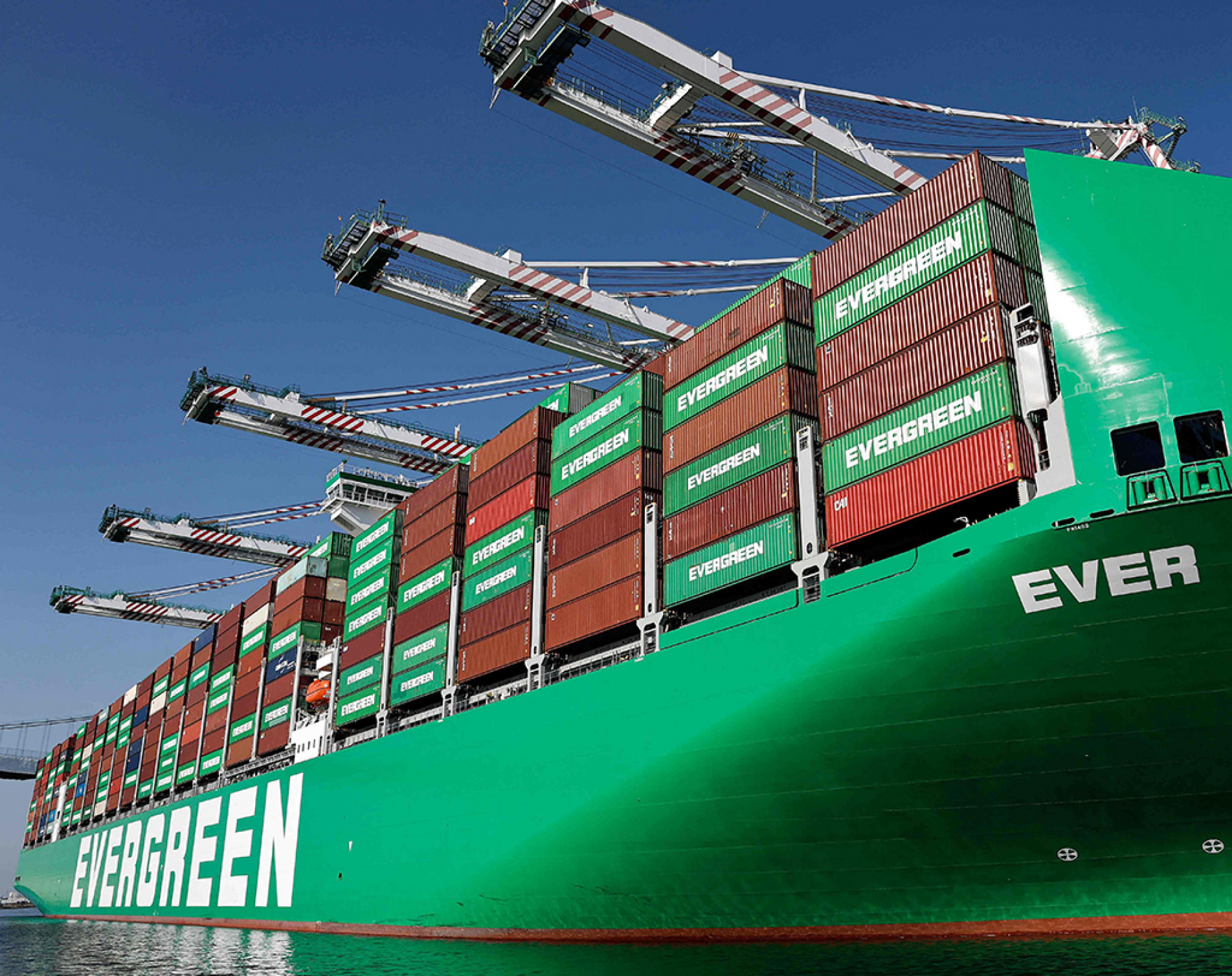 Decisão é uma resposta a taxas anunciadas pelos EUA
