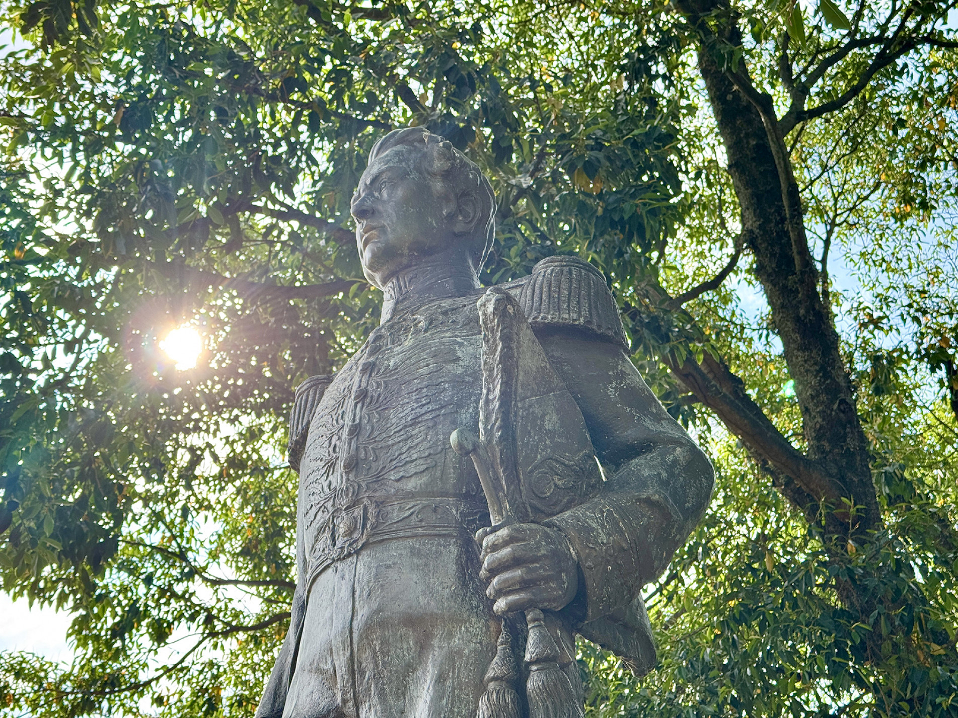 Em 1977, o Cruzeiro do Sul fez uma reportagem para elucidar passagens da vida do 