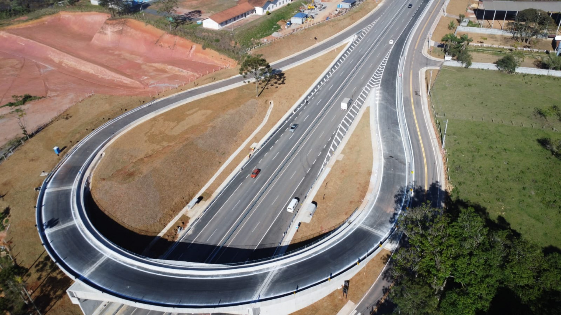 A obra fica no km 46 da Rodovia Raposo Tavares (SP-270), em São Roque