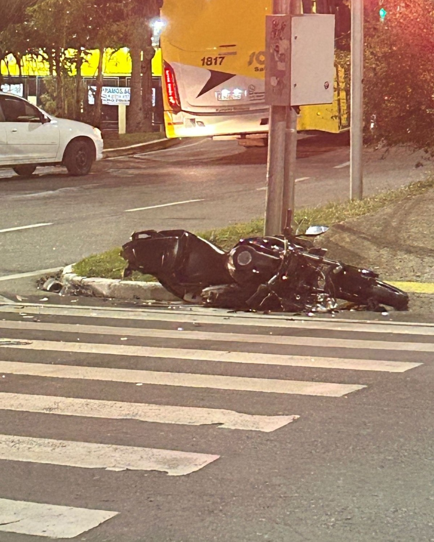 O corpo da vítima foi encaminhado ao Instituto Médico Legal (IML) de Sorocaba