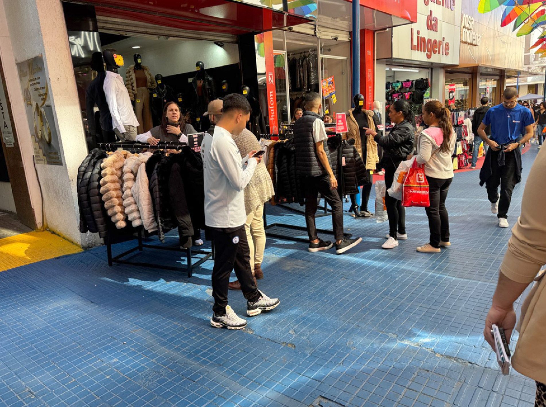 Incertezas econômicas e juros altos são levados em conta 
