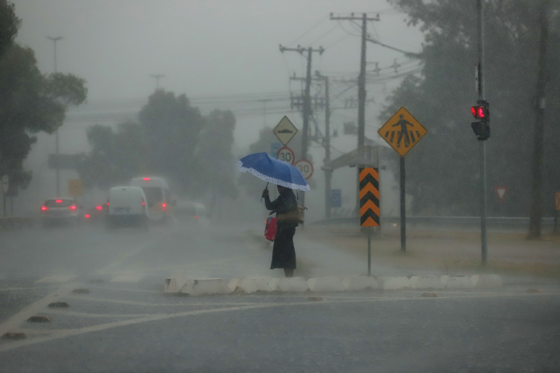 A instabilidade atmosférica deve provocar chuvas a qualquer hora do dia