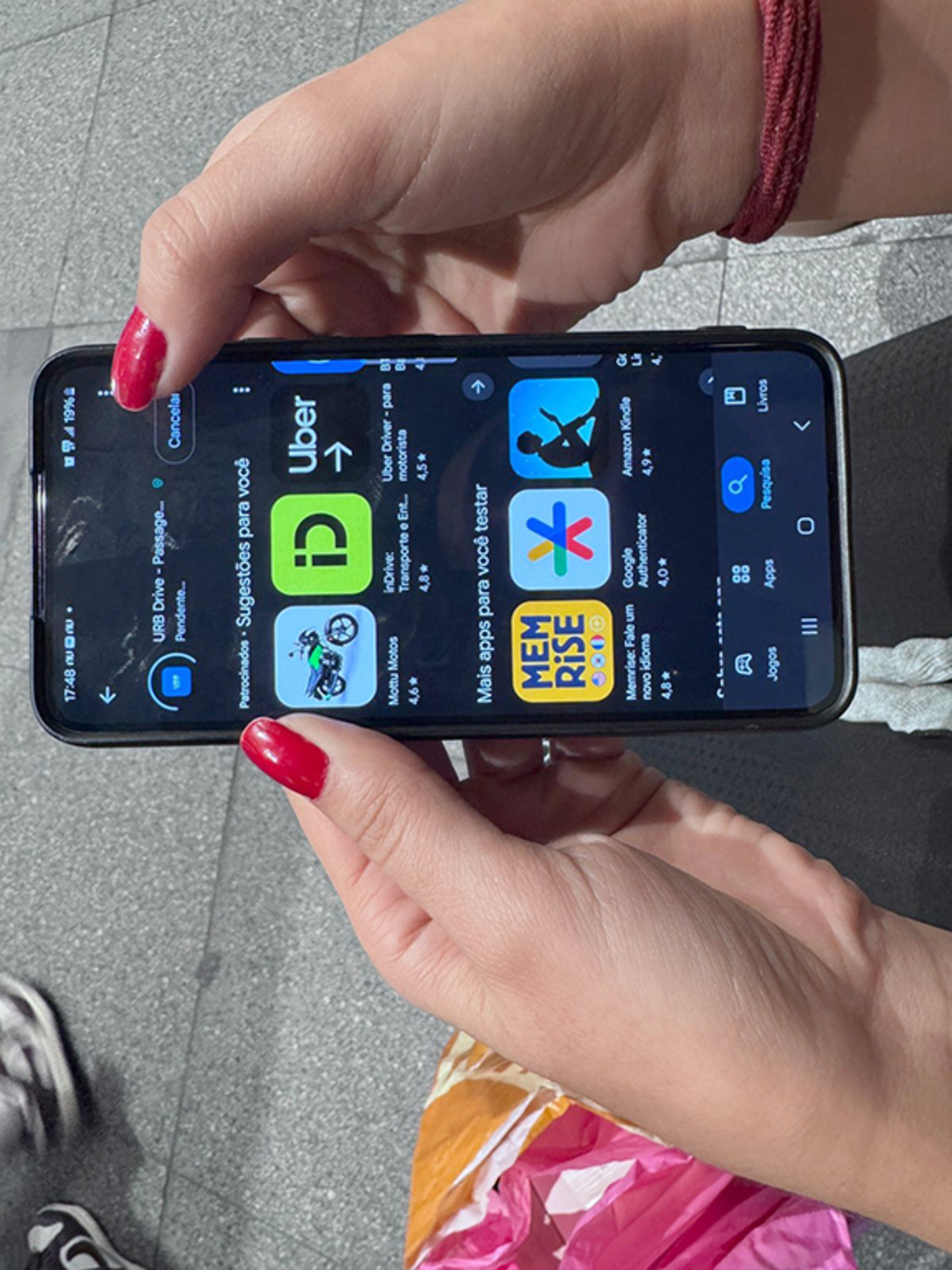 Texto em análise sugere ferramenta que permite a passageiras escolher motoristas mulheres
