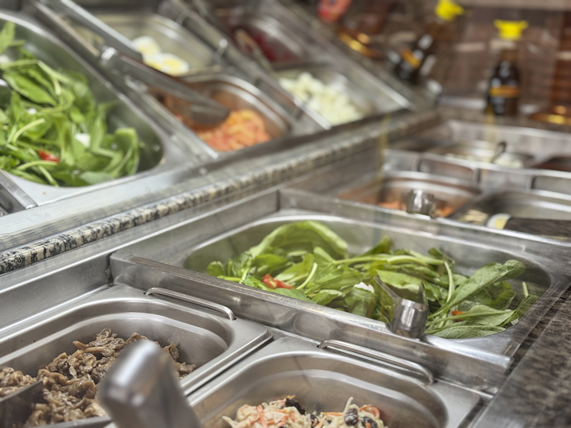 Nos restaurantes, a alternativa é encontrar estratégias  para não repassar o aumento para o consumidor