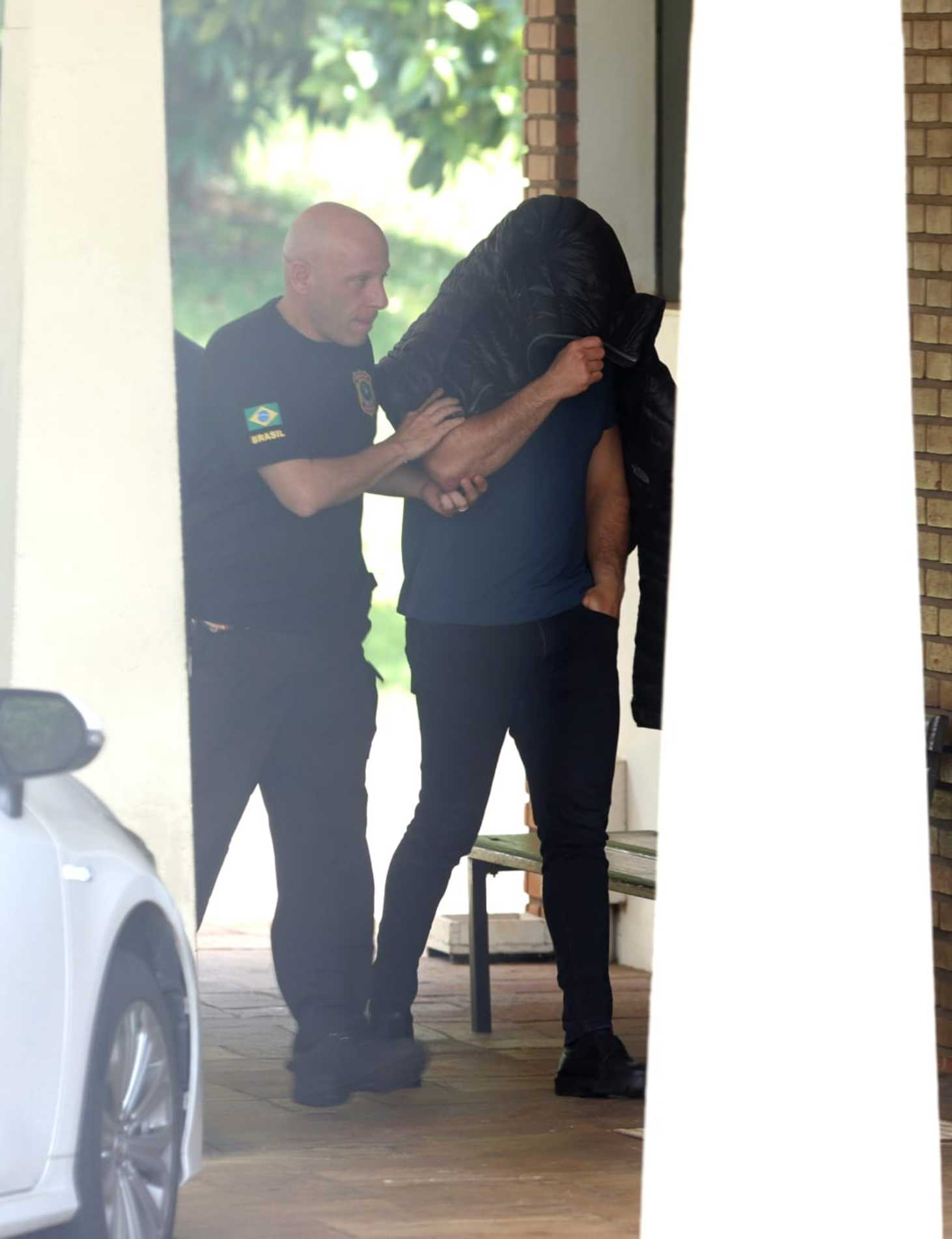 De acordo com as informações da PF, foram cumpridos sete mandados de busca e apreensão e dois mandados de prisão preventiva, expedidos pelo Tribunal Regional Federal da 3ª Região