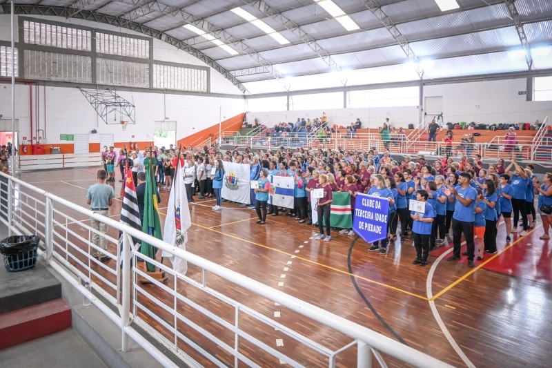 Participantes de Piedade, Tapiraí, Ibiúna, Sorocaba e Capela do Alto se encontram numa manhã voltada à convivência e à expressão artística.