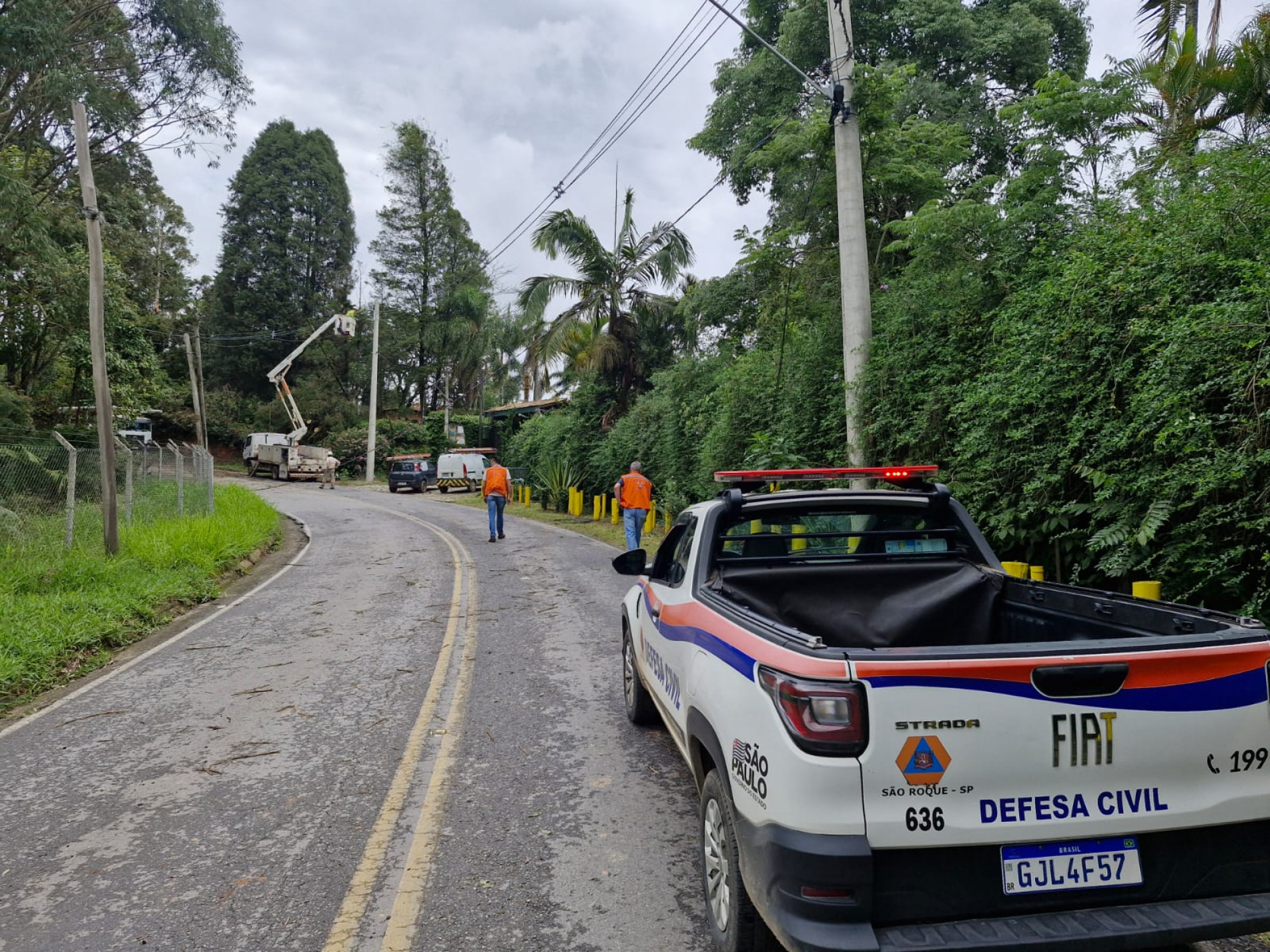 Defesa Civil registrou 14 ocorrências em diferentes regiões da cidade; não há feridos nem desabrigados