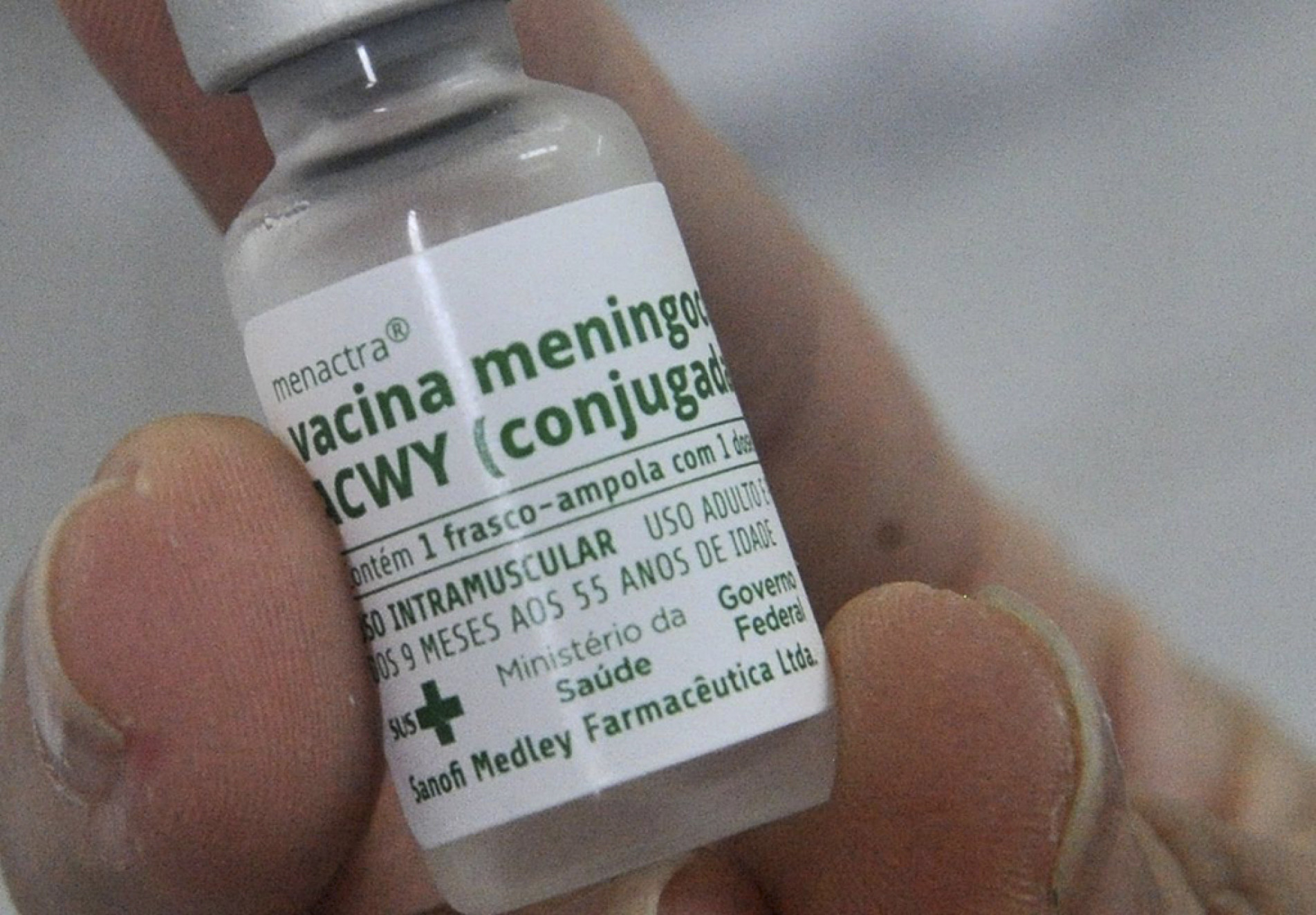 Vacinação é a principal forma de prevenir a doença
