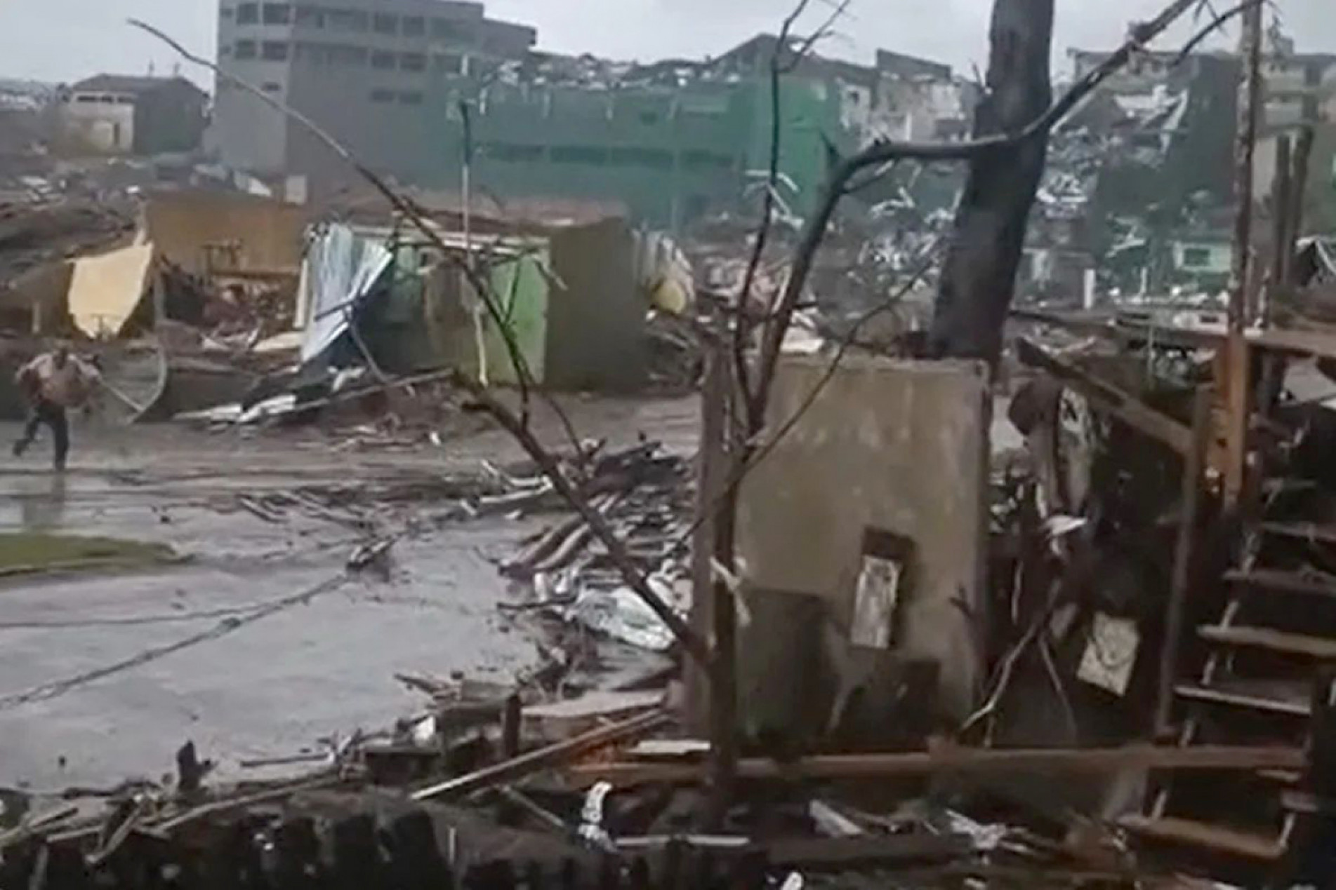 Cerca de mil pessoas estão desalojadas na cidade 
