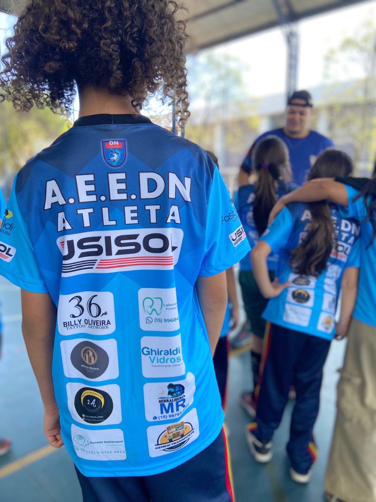 Associação também tem time de base feminino
