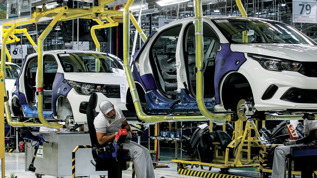 Foram fabricadas 247,8 mil unidades no mês passado 
