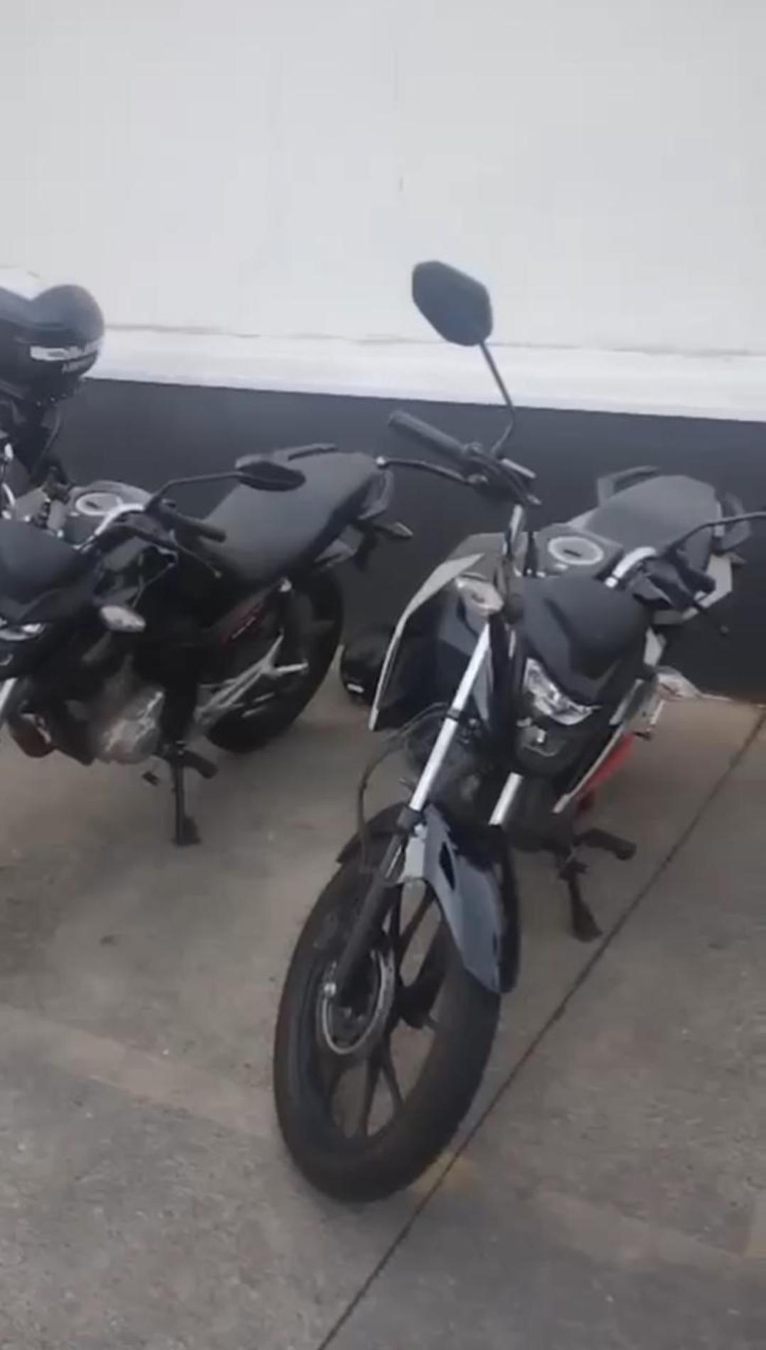 Motos roubadas são recuperadas 
