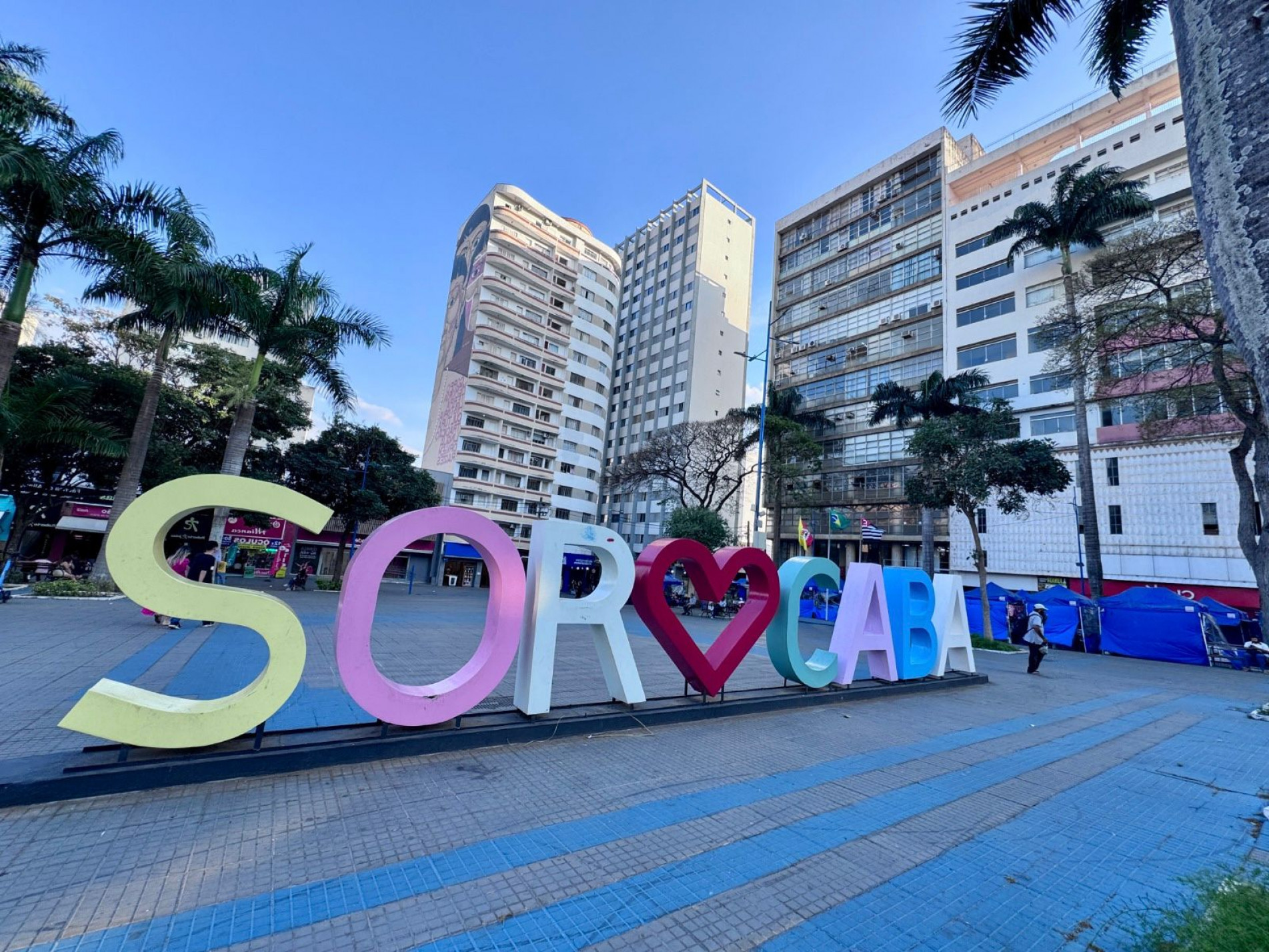 Atendimentos essenciais seguem normalmente; ações públicas e programação cultural serão mantidas na cidade