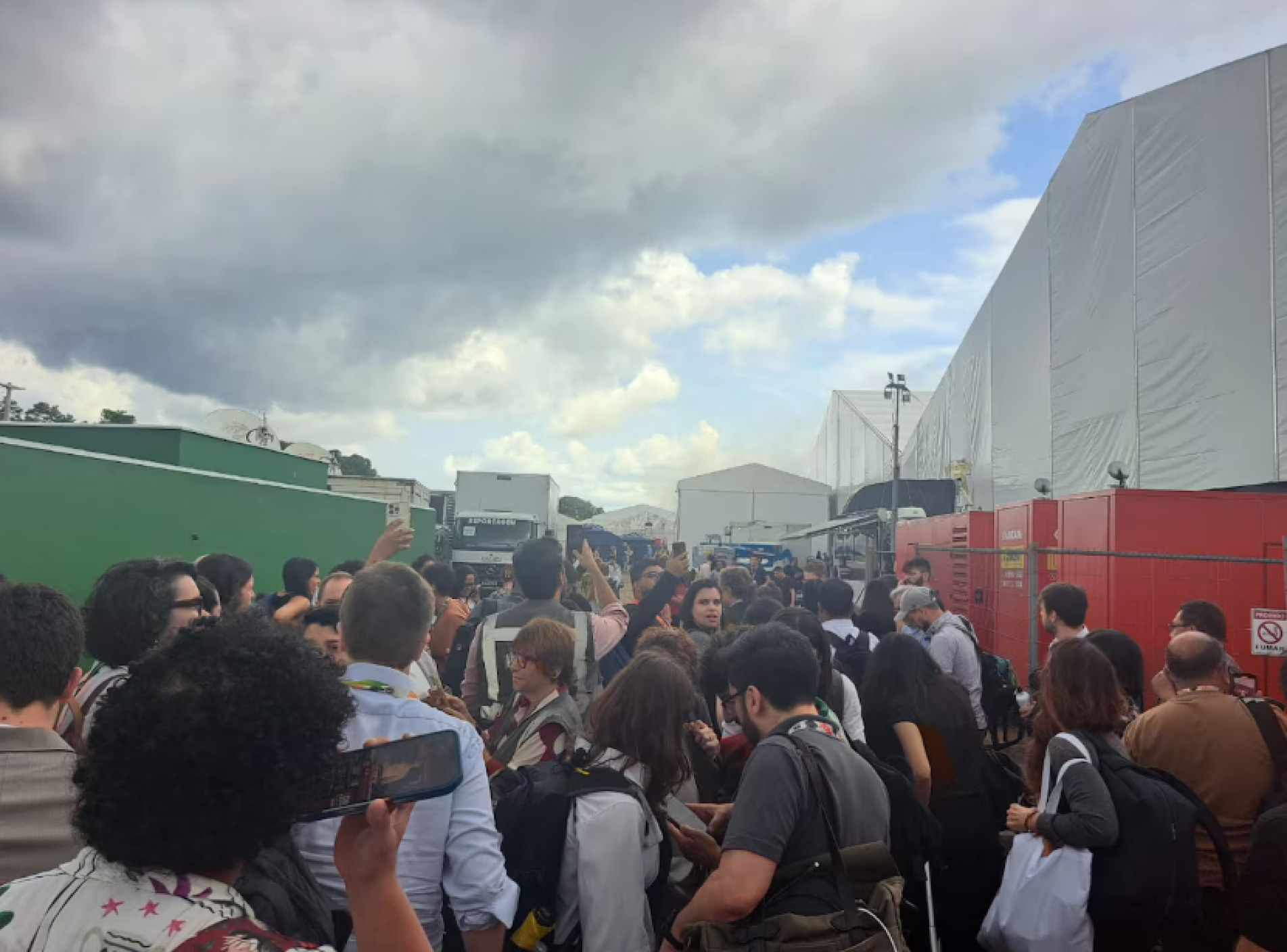 Incêndio atinge instalações da COP-30, em Belém