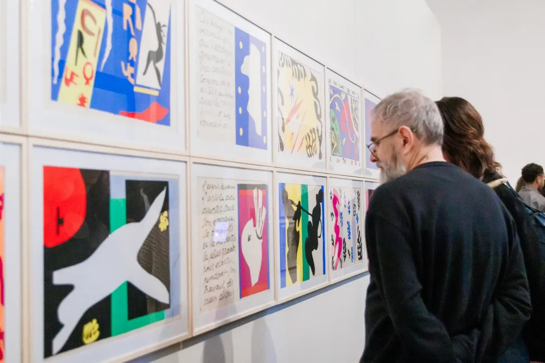 Obras e publicações modernistas das décadas de 1940 e 1950, período de consolidação da arte moderna no país