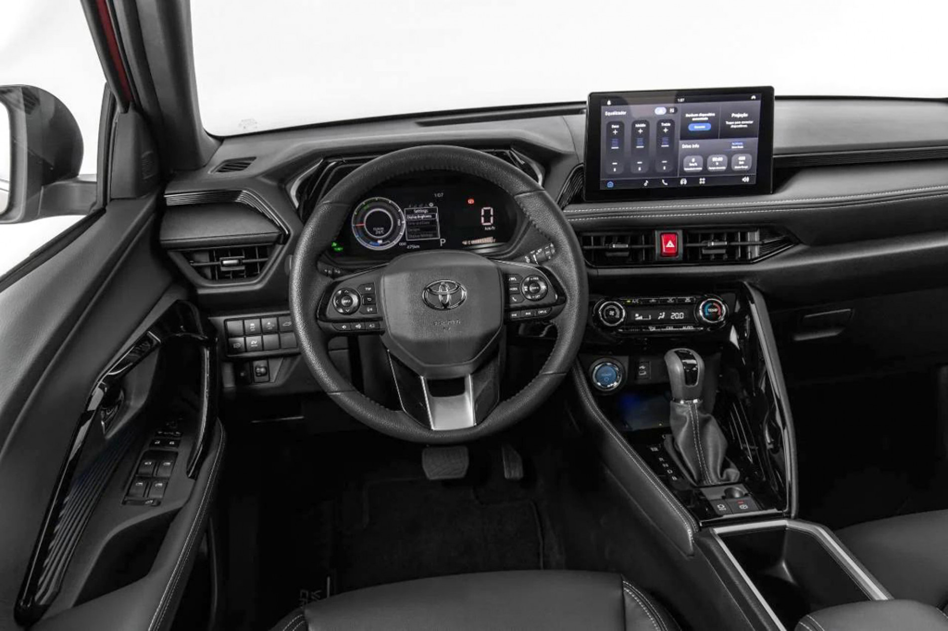 Central multimídia Toyota Play 2.0 tem tela de 10 polegadas
