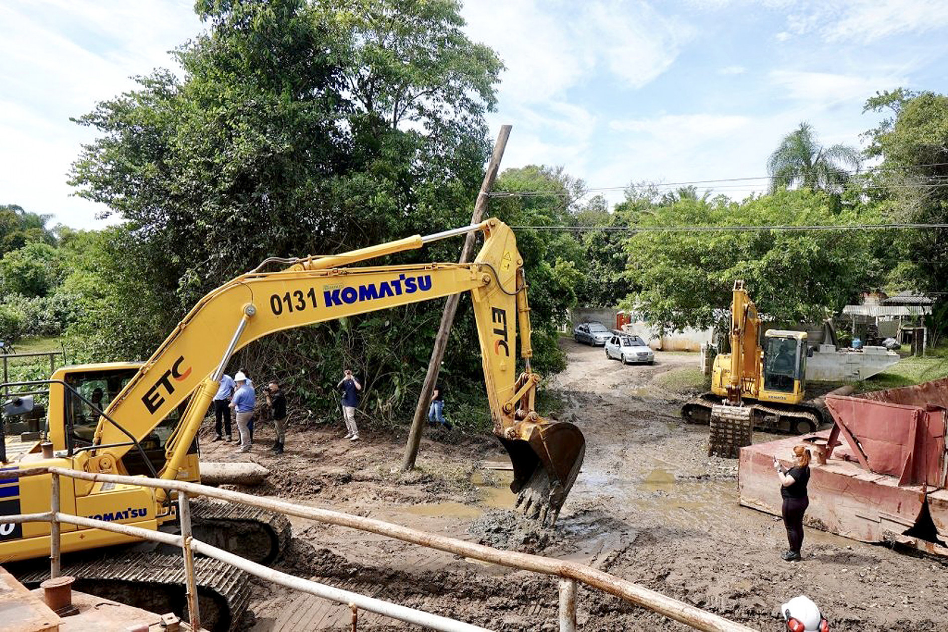 Trabalhos se concentraram em trechos que apresentam obstruções e impactos na drenagem urbana
