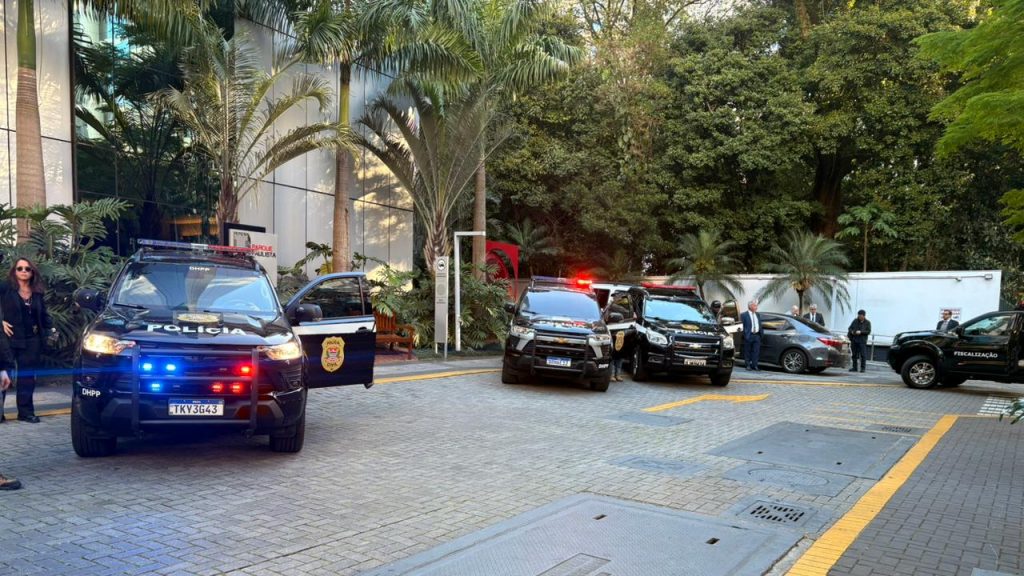 As investigações mostraram que os mecanismos de ocultação e proteção dos verdadeiros beneficiários das fraudes foram realizados por meio de uma rede de colaboradores