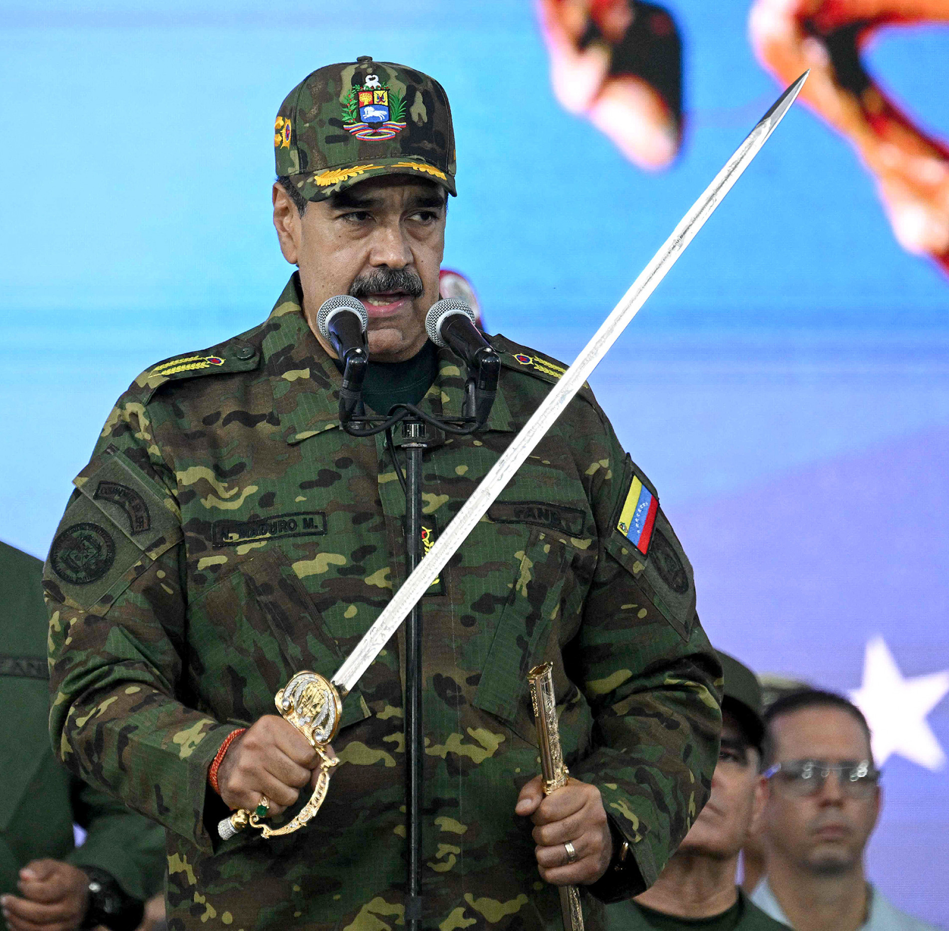 Maduro mobilizou tropas diante de possível invasão
