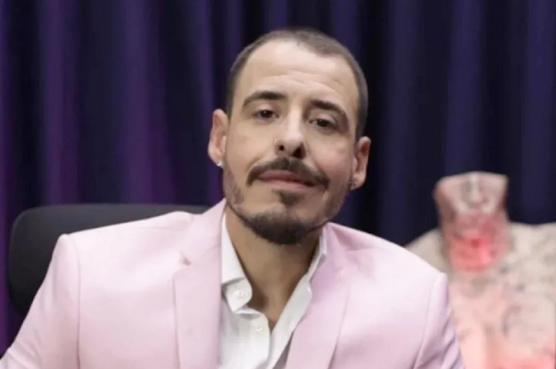 Conhecido como Calvo do Campari, Thiago Schutz diz que nunca houve agressões