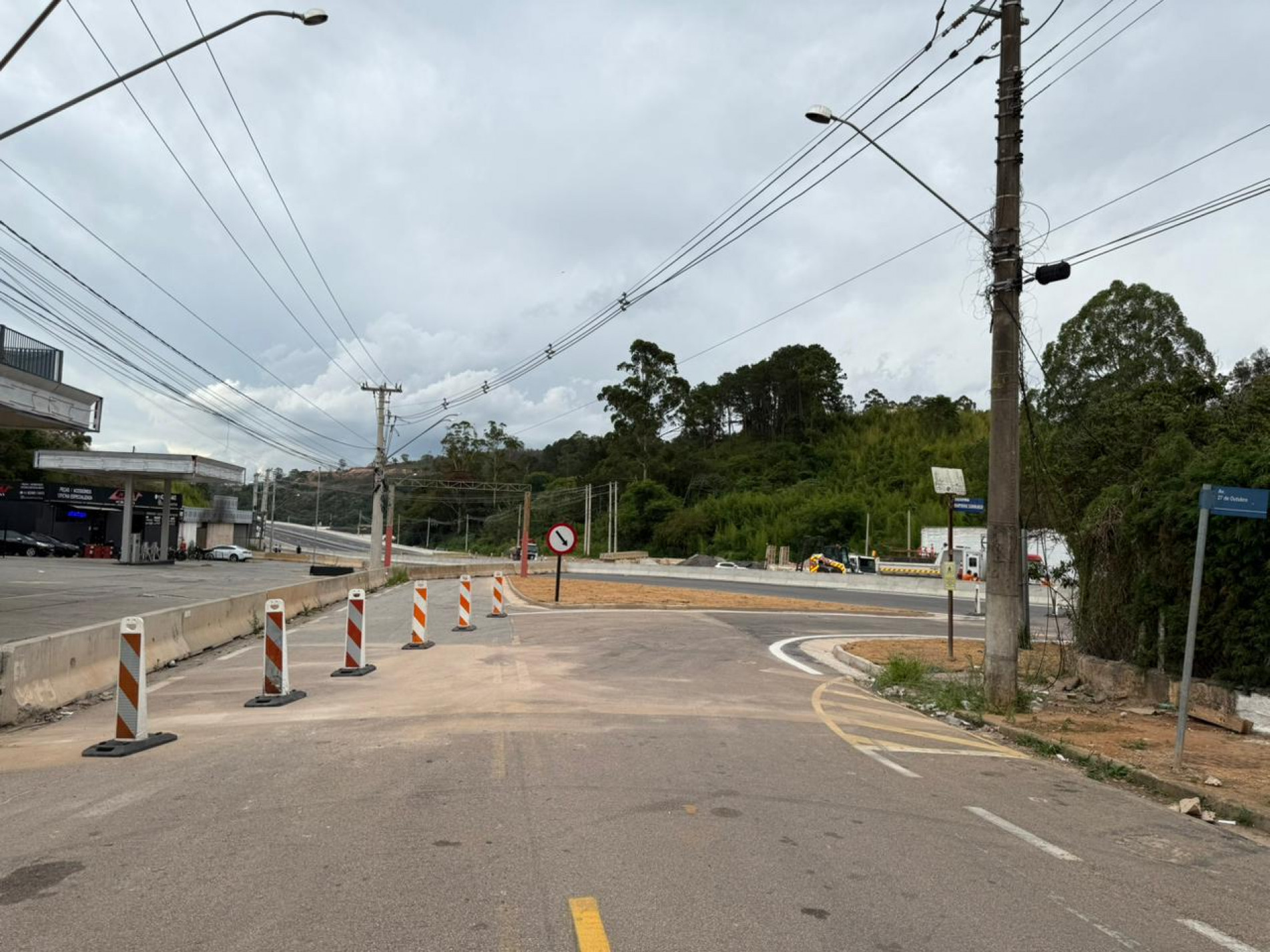 Com a reabertura, motoristas voltam a utilizar o trecho, o que deve reduzir congestionamentos em rotas alternativas e melhorar a fluidez do tráfego no entorno. 