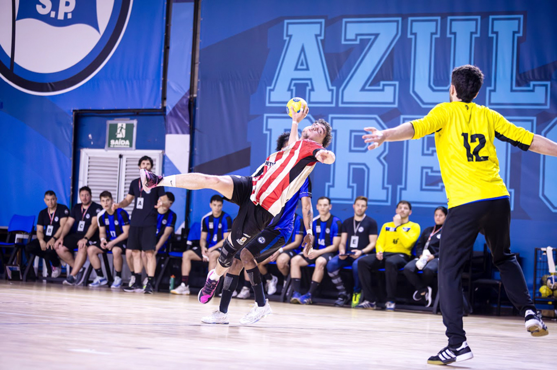Time sorocabano perde de Pinheiros por 35 a 26 no jogo decisivo, após empate na primeira partida