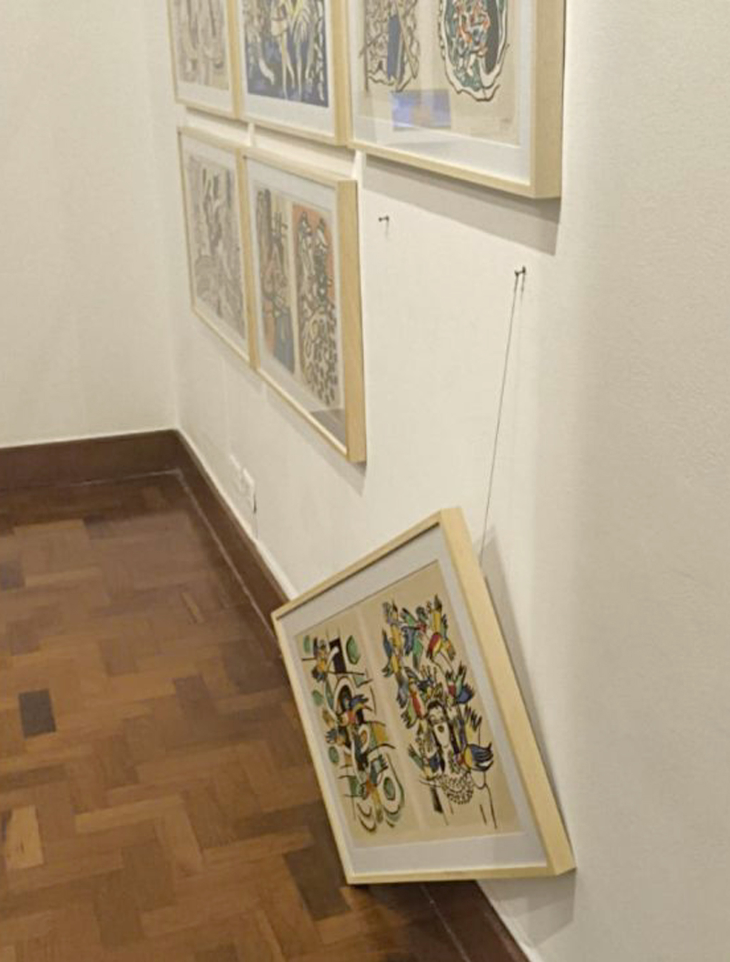 Assalto aconteceu no domingo e telas não foram recuperadas
