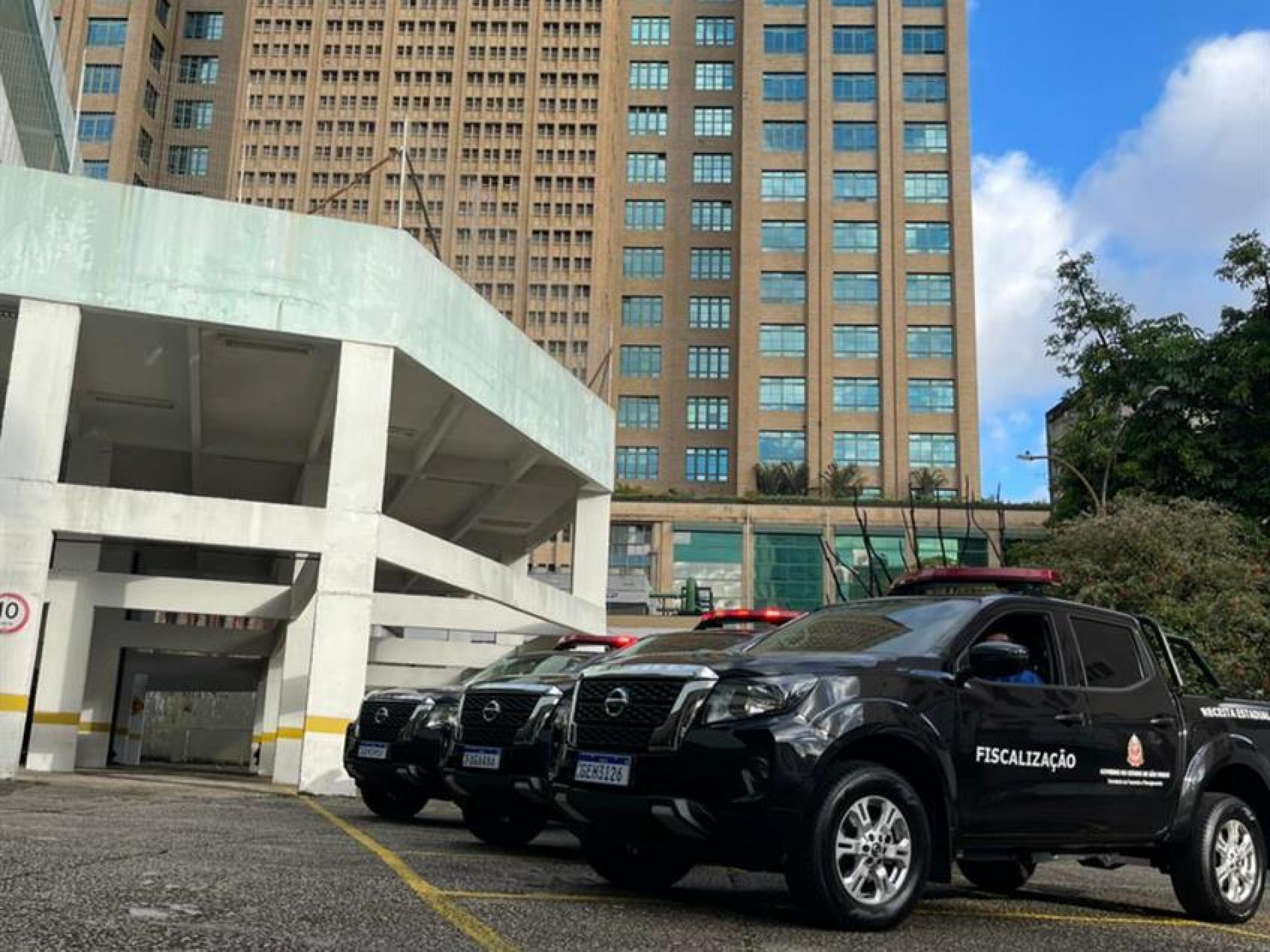 Os trabalhos são realizados por auditores fiscais da Receita Estadual, da Sefaz-SP, em conjunto a policiais civis do DPPC e Deinters