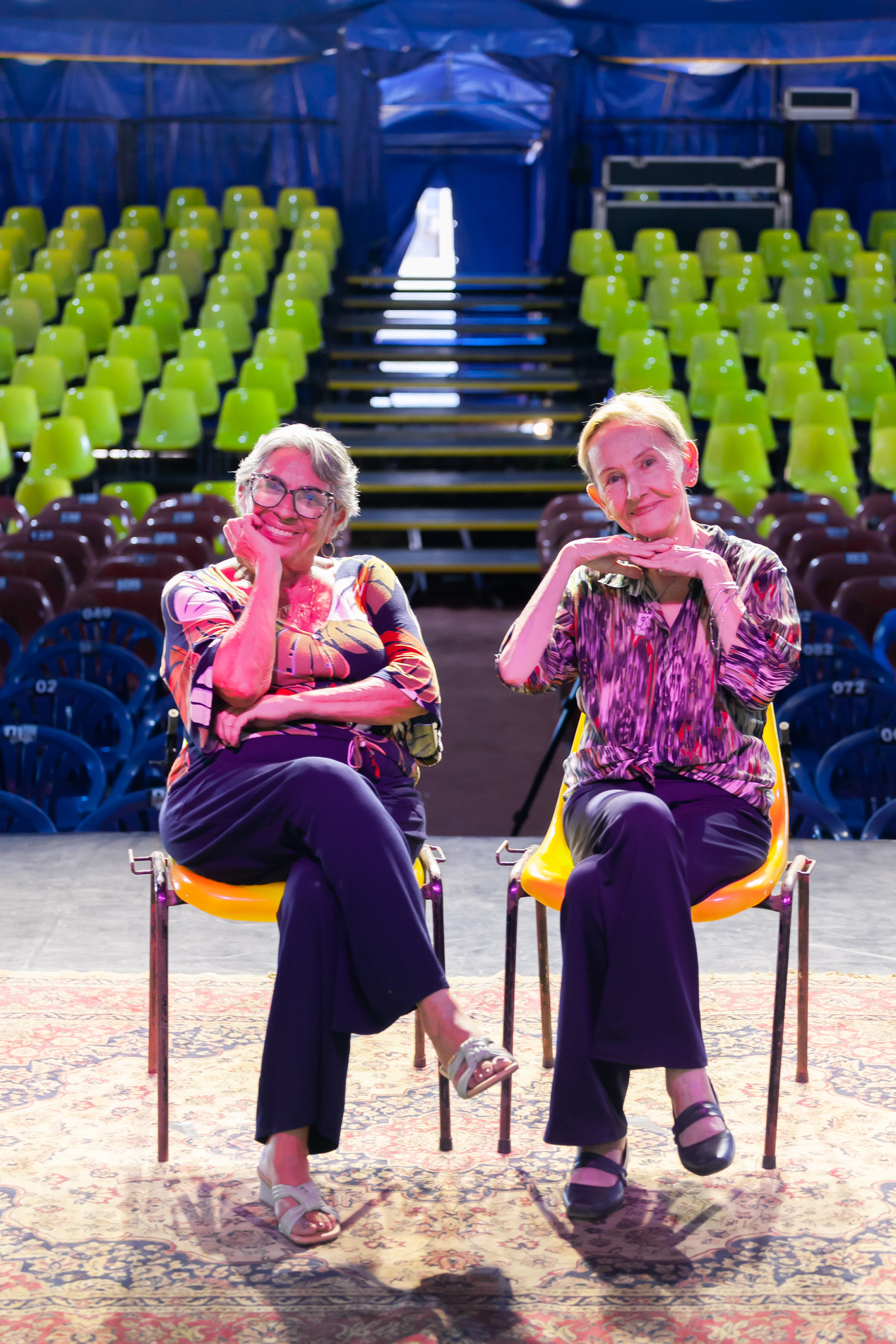 O documentário registra, ainda, esses pontos por meio de arquivos pessoais, imagens de acervo e entrevistas