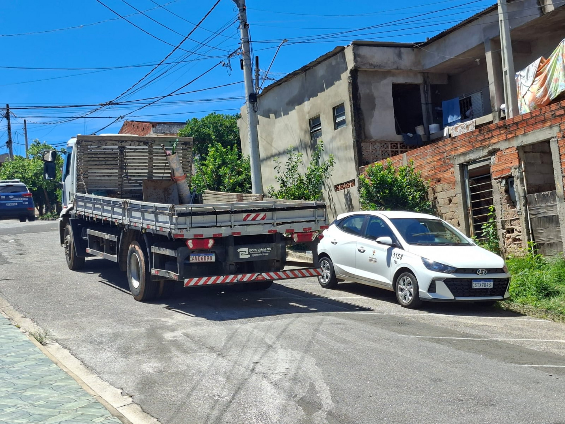 Ele somente poderá reabrir após regularizar a situação administrativa
