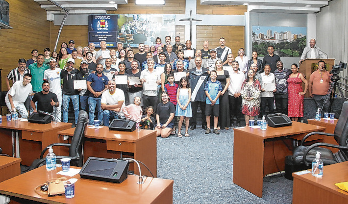 Dirigentes, atletas, conselheiros, voluntários e parceiros do Clube Atlético Barcelona