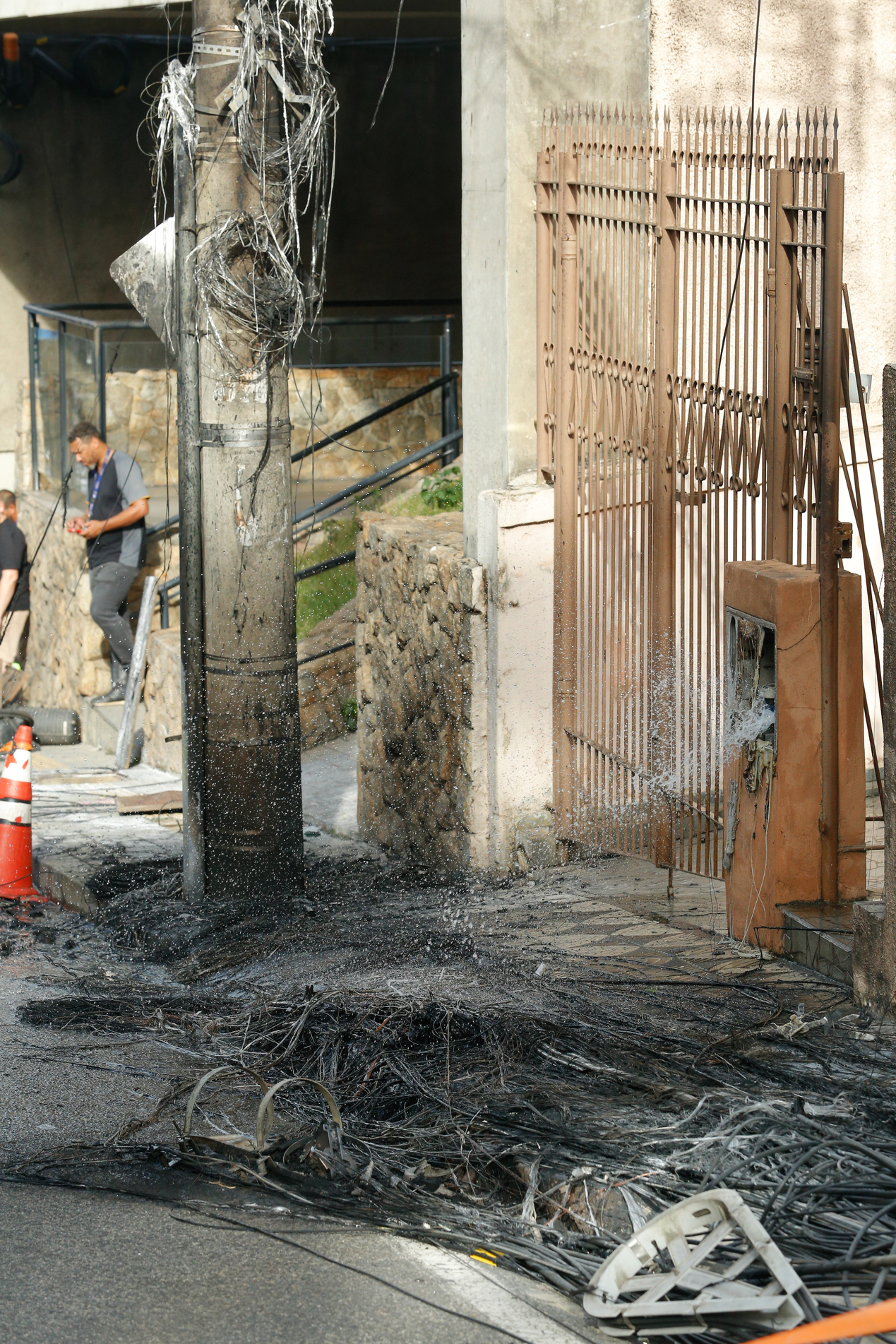 Equipes tiveram pressa para retomar servi&ccedil;os interrompidos