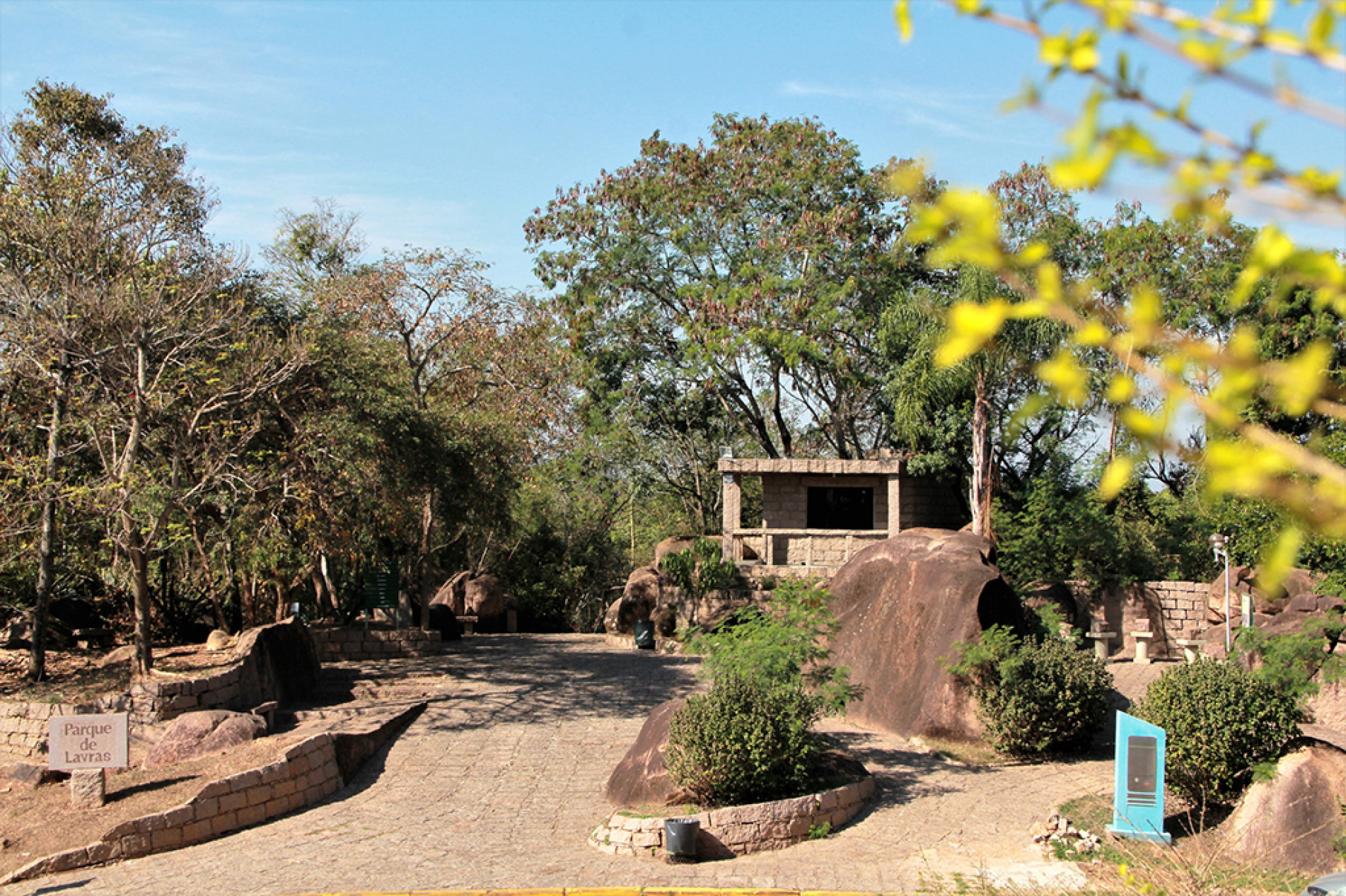 Área de lazer é um dos atrativos turísticos em Salto e fica na margem do rio Tietê