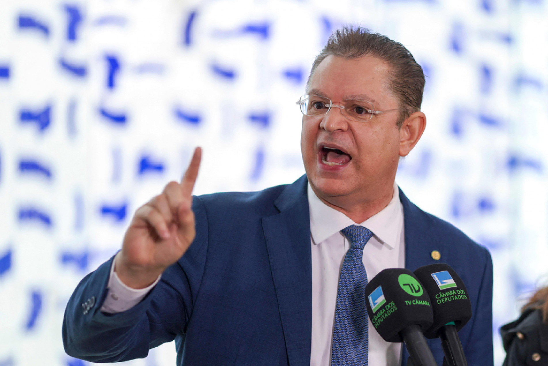 Sóstenes disse que há peseguição 