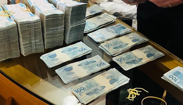 Mandados de busca foram cumpridos por ordem do STF