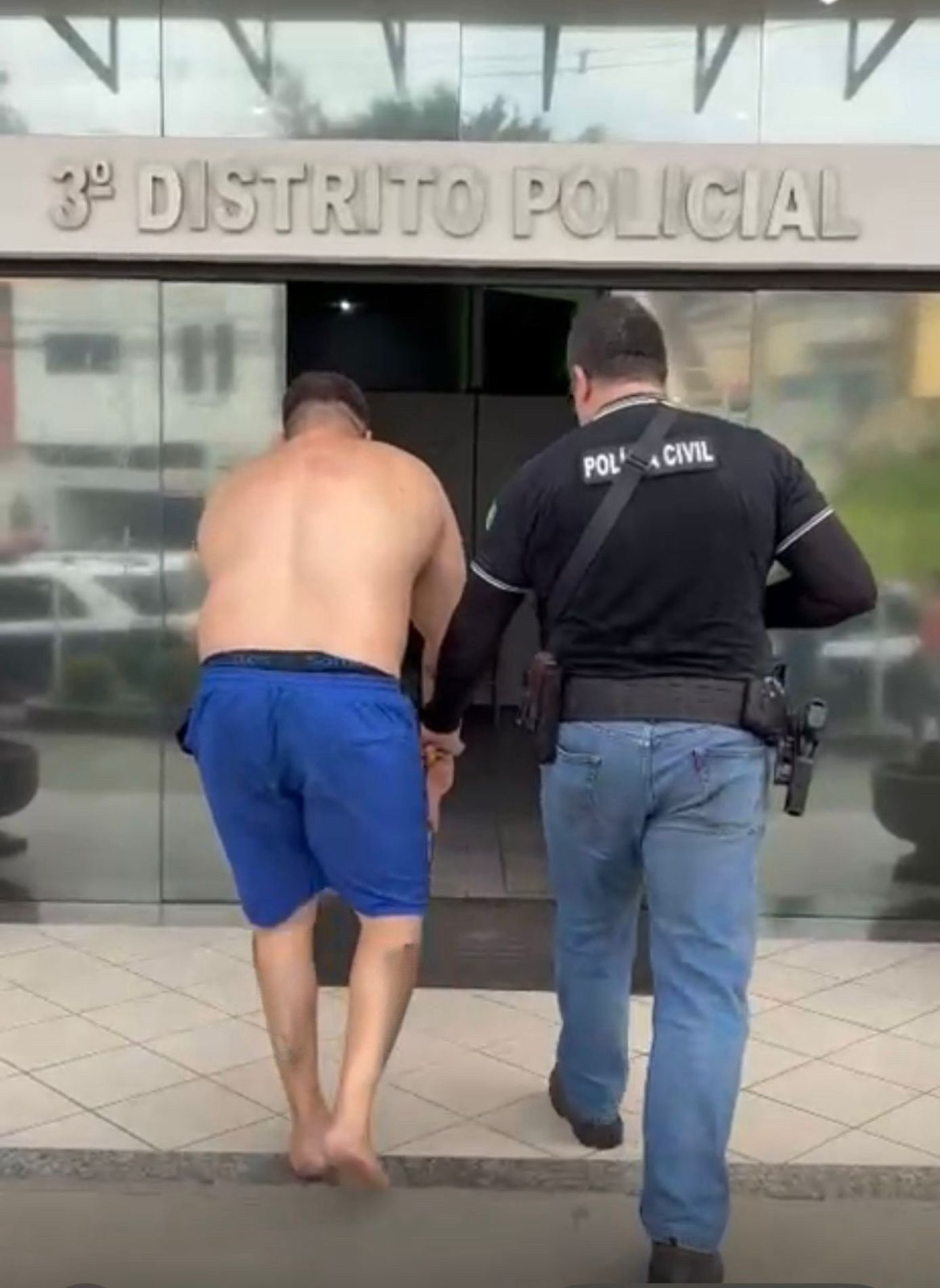  Acusado foi encaminhado à sede do 3º Distrito Policial