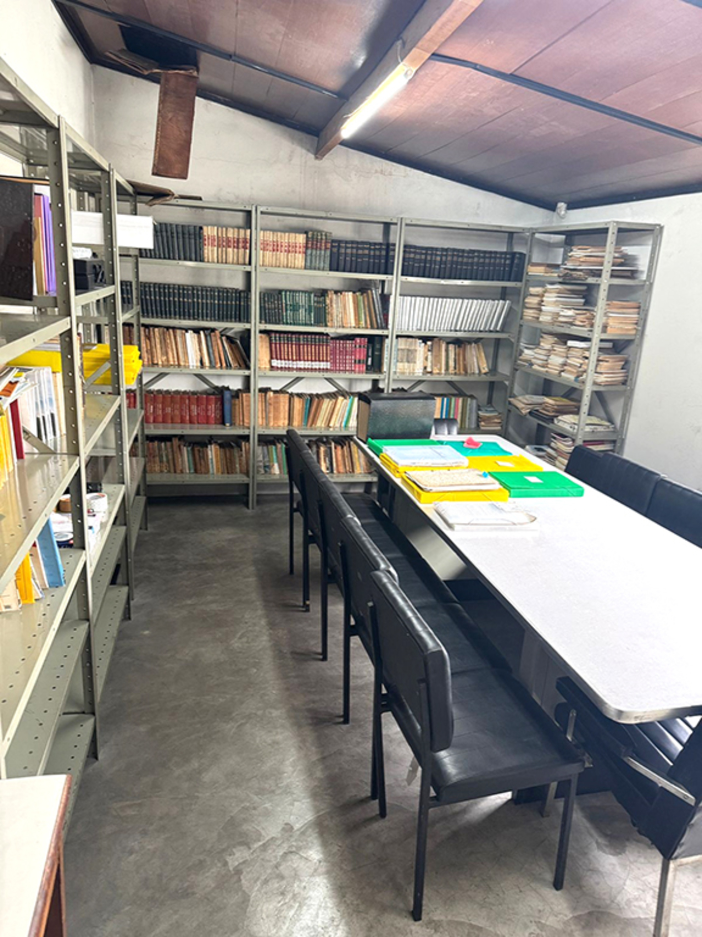Biblioteca da Academia Sorocabana de Letras, no antigo espaço da Biblioteca Operária
