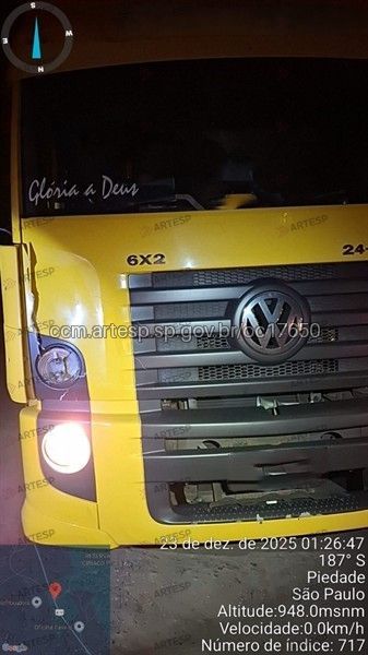 Caminhão seguia na pista sentido no sul pela faixa um